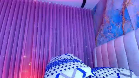 Estrella online show from July 15, 2026, 11:59 am