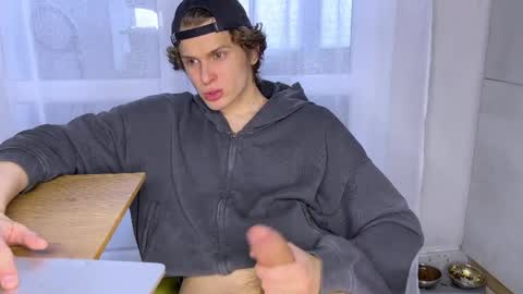 Alex online show from April 9, 2026, 1:38 pm