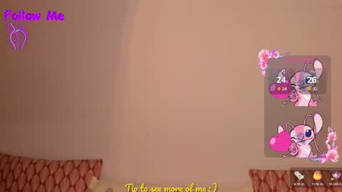 Snapshot of esty_siela chatting on October 22, 2025, 5:45 pm lets get to know each other better in pm online show from October 22, 2025, 5:45 pm