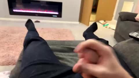 esxguy1 online show from April 12, 2026, 11:32 pm