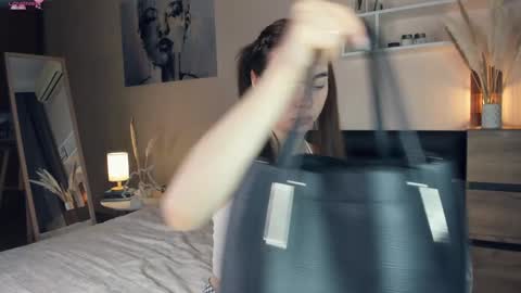 Snapshot of eternity_is_endless chatting on January 11, 2025, 7:28 am Mary online show from January 11, 2025, 7:28 am