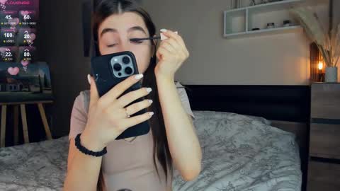 Snapshot of eternity_is_endless chatting on February 28, 2025, 7:37 am Mary online show from February 28, 2025, 7:37 am