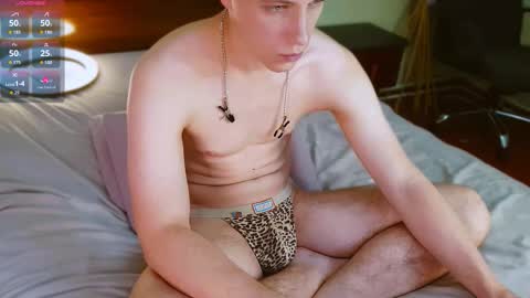 Ethan online show from November 19, 2025, 2:11 am