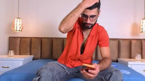 Ethan online show from September 17, 2025, 3:57 pm