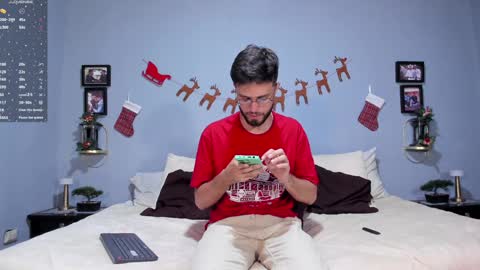 ADAM TAYLOR  ETHAN CAMBAL INDEPENDENT MODELS online show from December 12, 2024, 9:26 pm