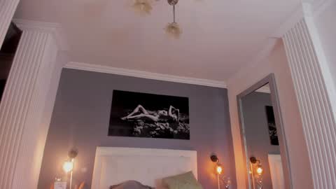 ethan helmut online show from December 6, 2024, 1:51 am