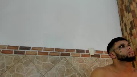 ethan helmut online show from December 9, 2024, 7:06 am