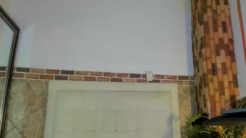 ethan helmut online show from December 10, 2024, 9:44 am