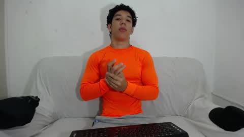 Ethan Noir online show from February 19, 2025, 3:38 pm