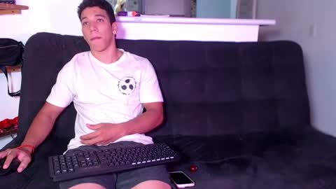 Snapshot of ethan_noir chatting on June 11, 2026, 2:22 am Ethan Noir online show from June 11, 2026, 2:22 am