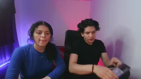 ethan_s3xy online show from January 28, 2025, 2:53 am