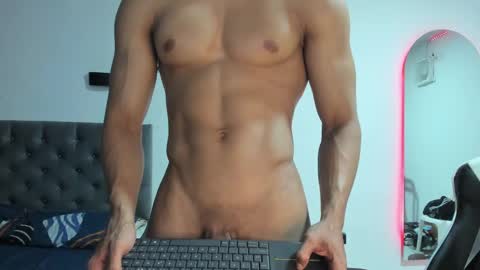 ethan_smitth1 online show from January 20, 2025, 6:31 am