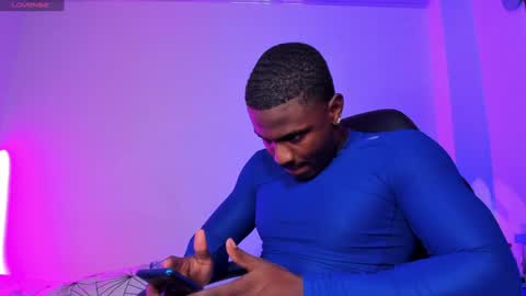 Snapshot of ethan_travis0 chatting on December 2, 2024, 11:51 pm ethan travis online show from December 2, 2024, 11:51 pm