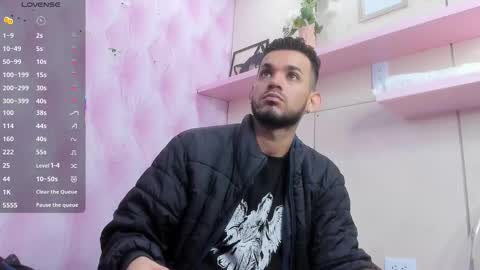 Snapshot of ethangrey_ chatting on February 18, 2026, 11:06 am Ethan Grey online show from February 18, 2026, 11:06 am