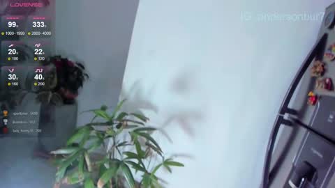 Snapshot of ethanmiller1 chatting on February 22, 2025, 2:39 am Ethan online show from February 22, 2025, 2:39 am