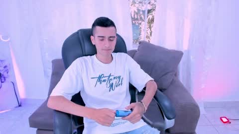 Ethan Boy online show from April 2, 2026, 12:58 pm