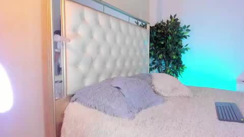 Snapshot of ethann_smith chatting on June 15, 2026, 8:22 pm ethann_smith online show from June 15, 2026, 8:22 pm