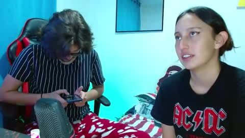 ethan and eve online show from December 3, 2024, 3:20 am