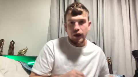 Snapshot of etphonehome369 chatting on November 10, 2025, 6:45 am etphonehome369 online show from November 10, 2025, 6:45 am