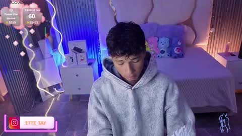 Snapshot of ette_tay chatting on February 3, 2026, 3:15 am ette online show from February 3, 2026, 3:15 am