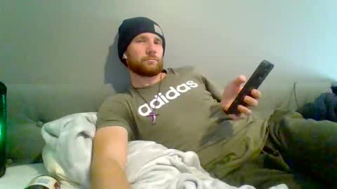 eugar81 online show from December 15, 2025, 8:35 pm