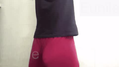 Snapshot of eunile chatting on December 17, 2025, 7:31 pm eunile online show from December 17, 2025, 7:31 pm