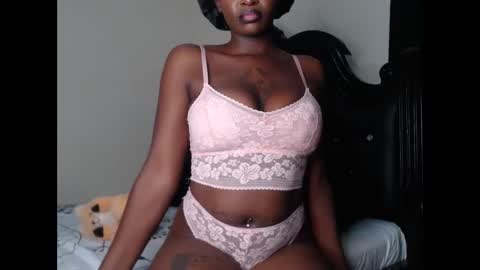 Snapshot of euphoric_cosmos chatting on March 4, 2025, 7:11 pm euphoria online show from March 4, 2025, 7:11 pm