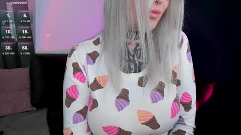 Alxandra online show from January 14, 2026, 10:21 am