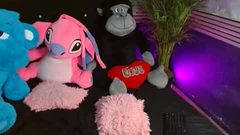 Snapshot of eva_06 chatting on November 21, 2025, 11:36 pm eva_06 online show from November 21, 2025, 11:36 pm