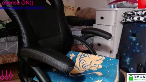 Snapshot of eva_blond_hot chatting on March 10, 2025, 9:29 pm Eva online show from March 10, 2025, 9:29 pm