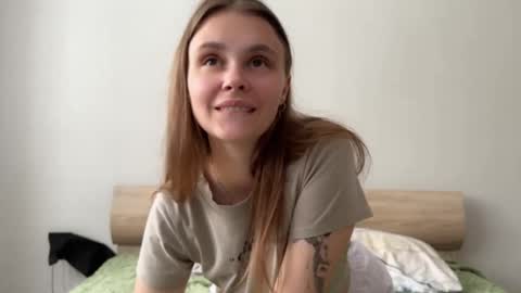 Eva Calvin online show from October 2, 2025, 4:52 am