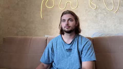 Eva Calvin online show from February 19, 2026, 7:04 am