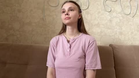 Eva Calvin online show from May 21, 2026, 4:41 am