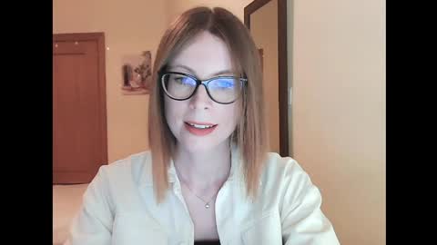 Eva online show from April 24, 2026, 6:54 pm