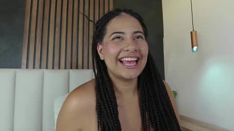 EVA DAEMON  online show from February 11, 2025, 6:55 pm