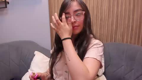 Angelinne online show from December 12, 2024, 3:10 am