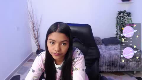 Eva  online show from January 11, 2026, 3:55 am