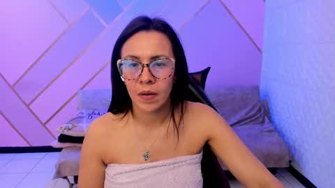 Snapshot of eva_mermaid chatting on September 9, 2025, 2:49 pm Eva online show from September 9, 2025, 2:49 pm