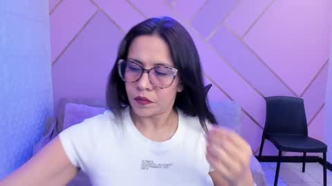 Snapshot of eva_mermaid chatting on October 9, 2025, 2:26 pm Eva online show from October 9, 2025, 2:26 pm