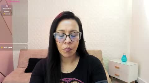 Snapshot of eva_mermaid chatting on October 21, 2025, 3:02 pm Eva online show from October 21, 2025, 3:02 pm