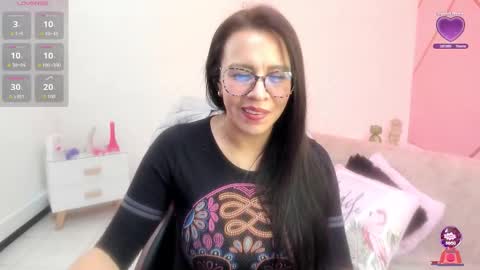 Eva  online show from March 4, 2026, 2:56 pm