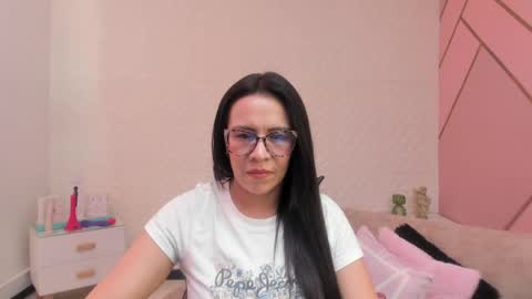 Snapshot of eva_mermaid chatting on April 23, 2026, 2:30 pm Eva online show from April 23, 2026, 2:30 pm