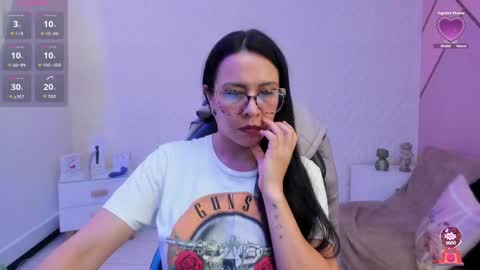 Snapshot of eva_mermaid chatting on April 29, 2026, 4:00 pm Eva online show from April 29, 2026, 4:00 pm