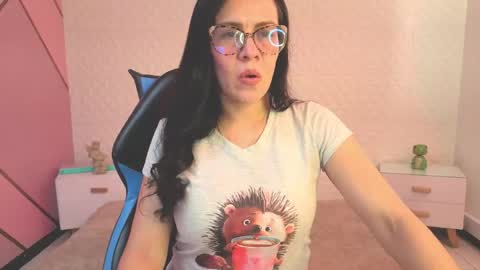 Snapshot of eva_mermaid chatting on May 15, 2026, 2:57 pm Eva online show from May 15, 2026, 2:57 pm