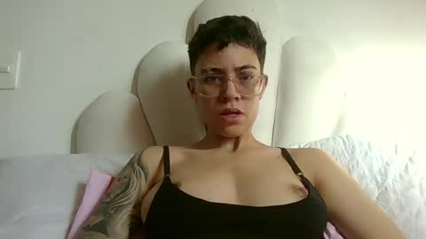 Eva cute online show from July 14, 2026, 12:55 pm