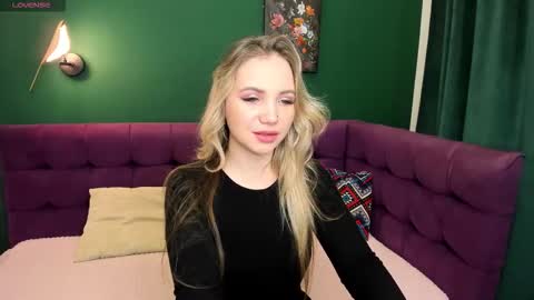 Eva 3 online show from November 7, 2025, 2:00 am