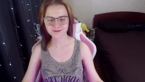 Eva online show from February 4, 2025, 5:01 pm