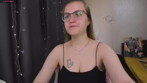 Snapshot of eva_orchid chatting on June 6, 2026, 9:47 am Eva online show from June 6, 2026, 9:47 am