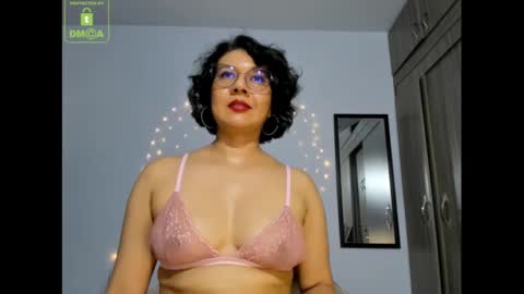 Eva online show from January 14, 2025, 8:59 pm