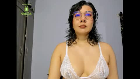 Eva online show from April 5, 2026, 4:15 pm